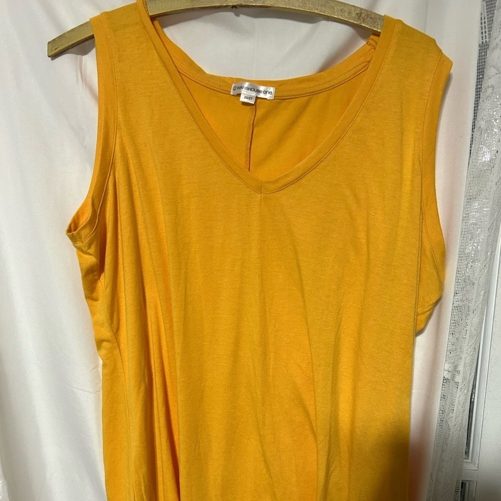 Warehouse one - 2X  Mustard Yellow Tank Top- perfect fall colour- new/like new